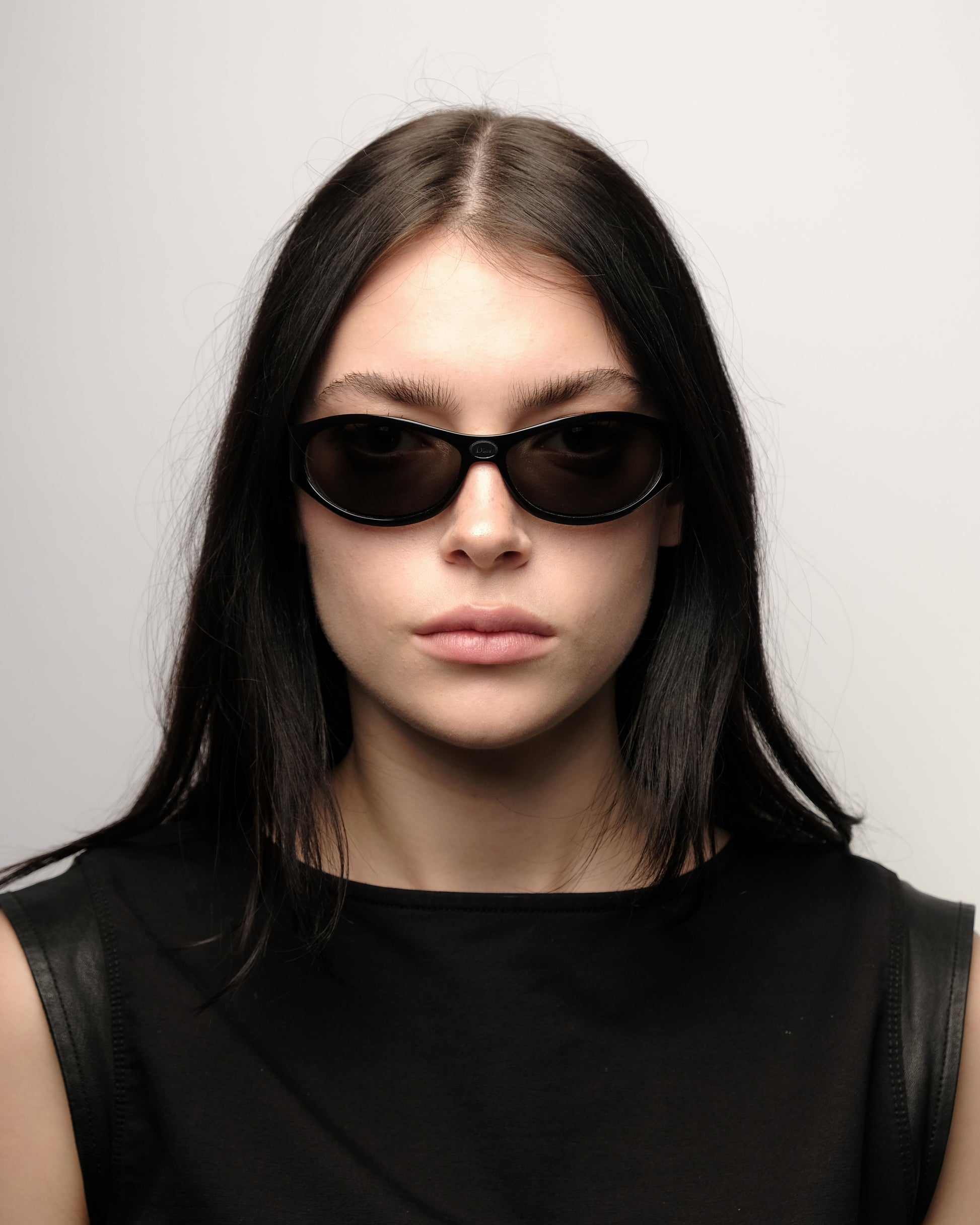 https://cdn.shopify.com/s/files/1/0818/5459/5398/files/Dior1_d6ecbf1a-caff-4a86-b1f0-e2285799ce84.jpg?v=1784210790
