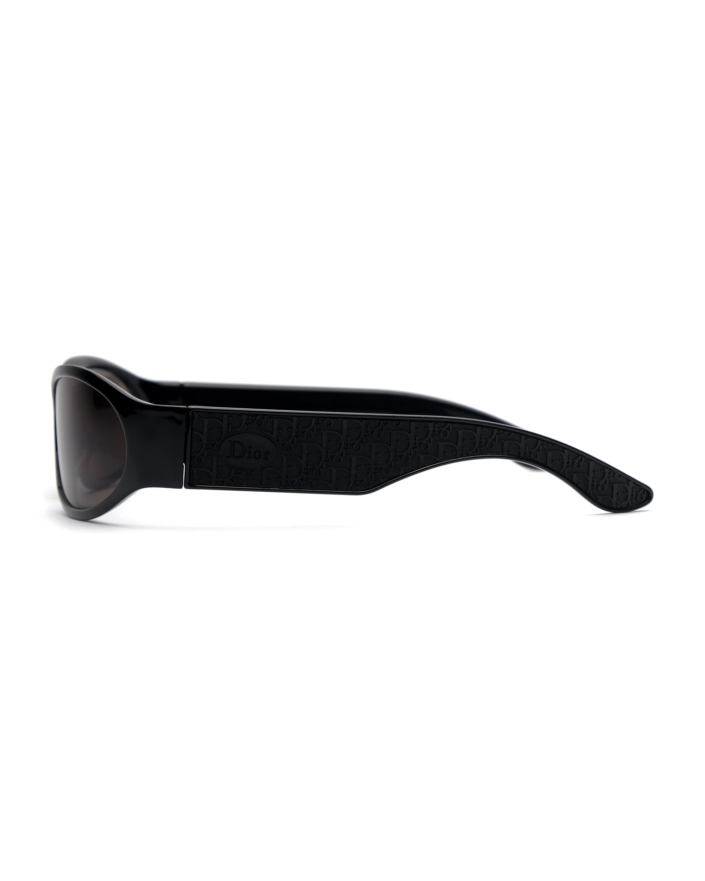 https://cdn.shopify.com/s/files/1/0818/5459/5398/files/Dior3_88e18650-4da9-4aea-8aea-4ce2078a7079.jpg?v=1784208134