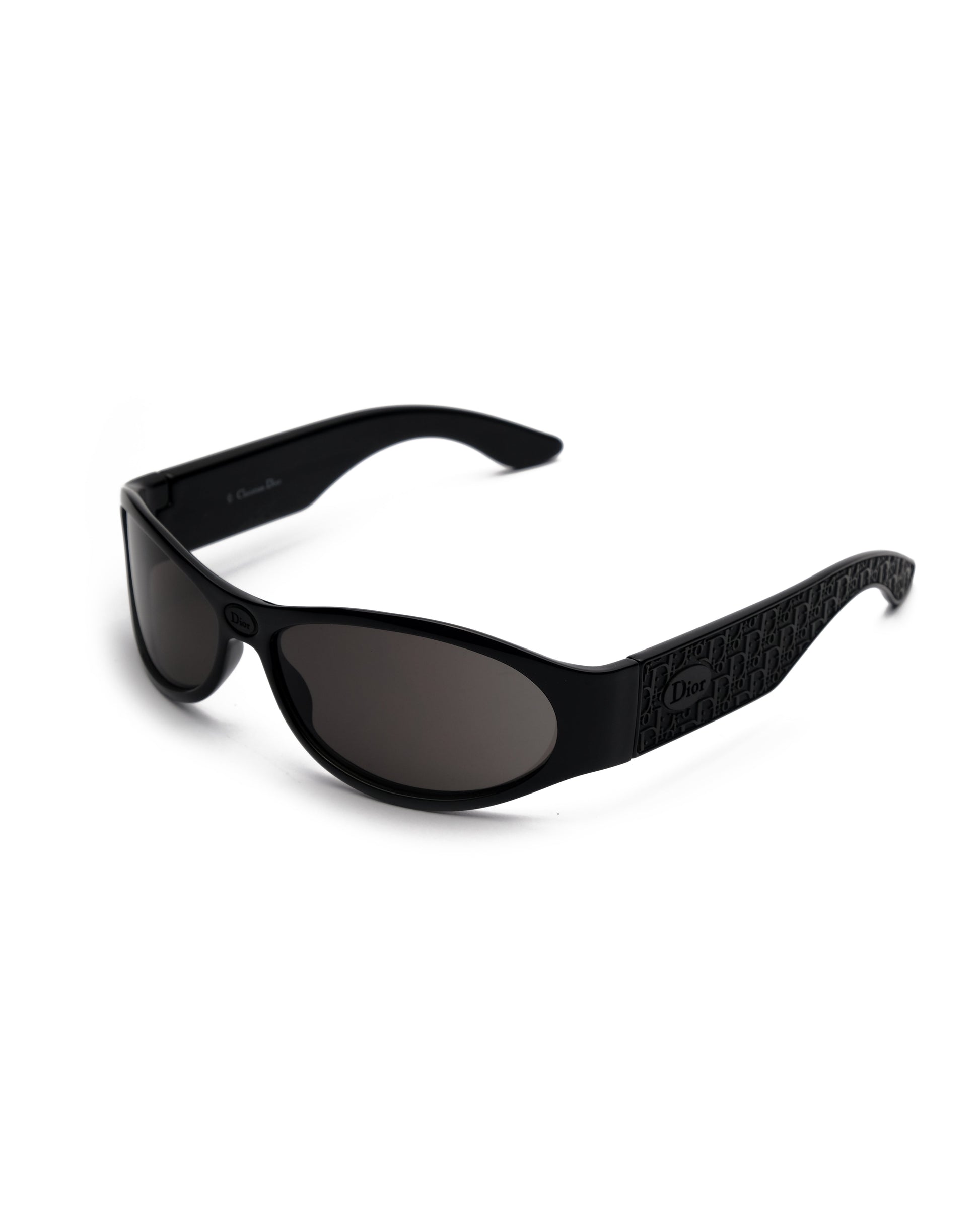 https://cdn.shopify.com/s/files/1/0818/5459/5398/files/Dior7_734e7972-4b0d-4535-bf0a-0f3c85605f7e.jpg?v=1784208106