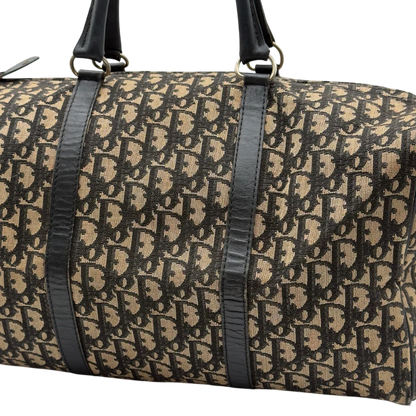 https://cdn.shopify.com/s/files/1/0564/9376/8855/files/Dior_Handtasche_Boston_40_vintage_monogram_beige___blau_15.webp?v=1784124989