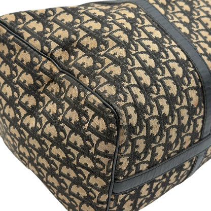 https://cdn.shopify.com/s/files/1/0564/9376/8855/files/Dior_Handtasche_Boston_40_vintage_monogram_beige___blau_7.webp?v=1784124989