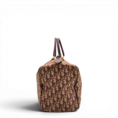 https://cdn.shopify.com/s/files/1/0564/9376/8855/files/Dior_Handtasche_Boston_40_vintage_monogram_beige_rot_3.webp?v=1784247347