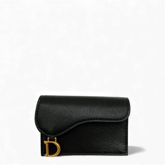 https://cdn.shopify.com/s/files/1/0564/9376/8855/files/Dior_Saddle_Bloom_Kartenetui_vintage_cardholder3504.webp?v=1763133933