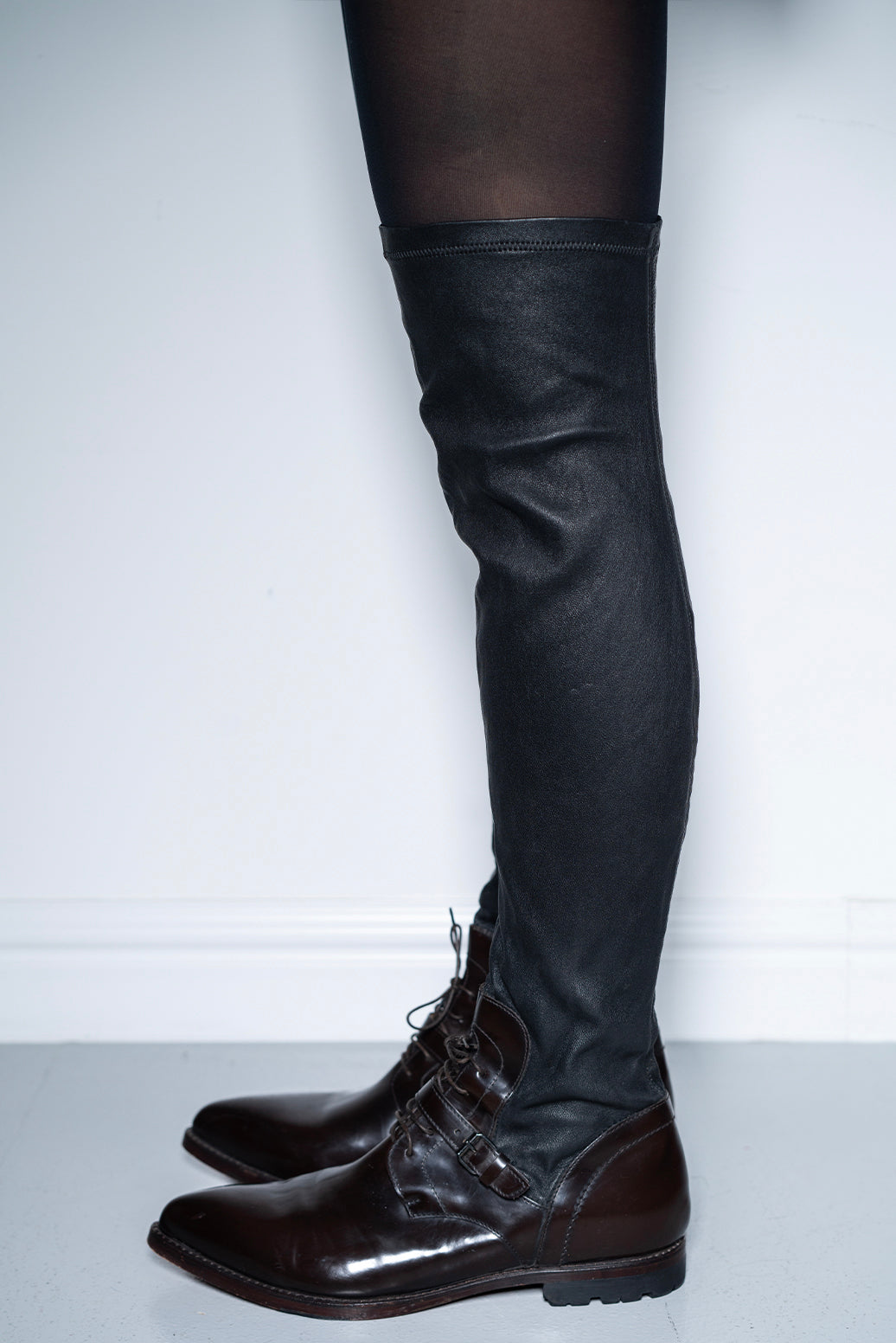 DIRK BIKKEMBERGS 90s KNEE HIGH BOOTS (EU 41)