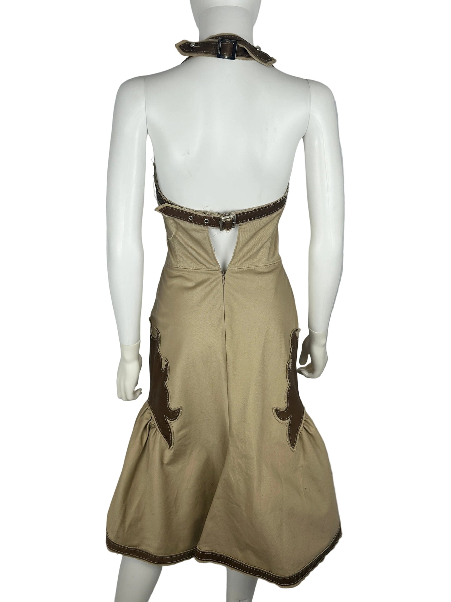 https://cdn.shopify.com/s/files/1/0900/2729/5066/files/Dsquared_s_s_2006_western_dress_back.jpg?v=1773939457
