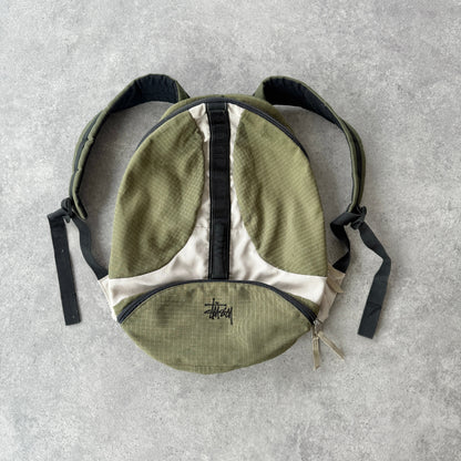 Stussy 1990s technical 35L backpack (19”x15”)