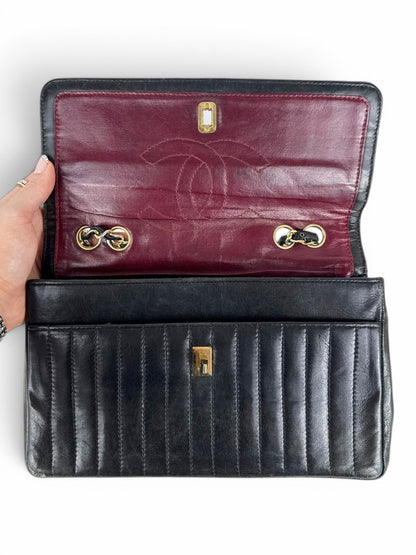 1980s Chanel Single Flap Horizontal Lambskin Leather Bag GHW Vintage | O/S, Black