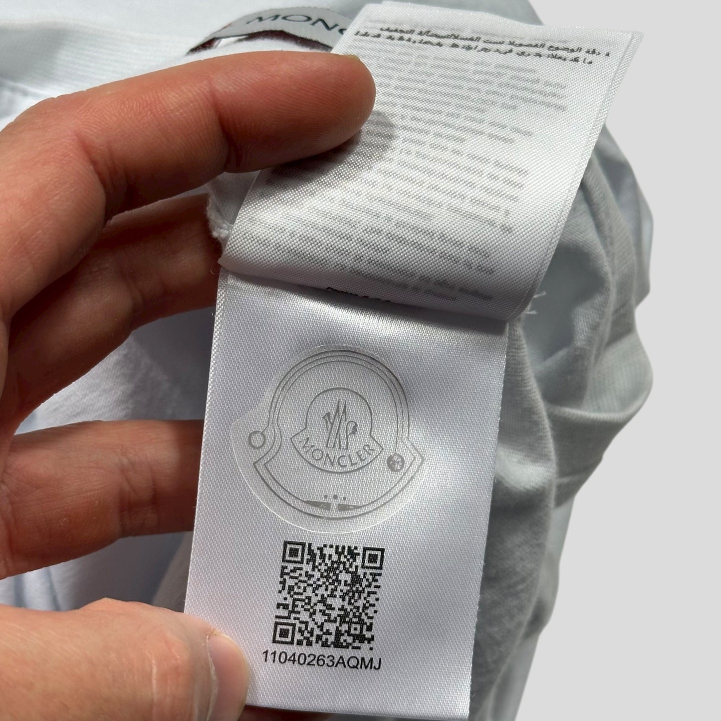 Moncler Nylon Pocket Logo T-shirt - L (M)