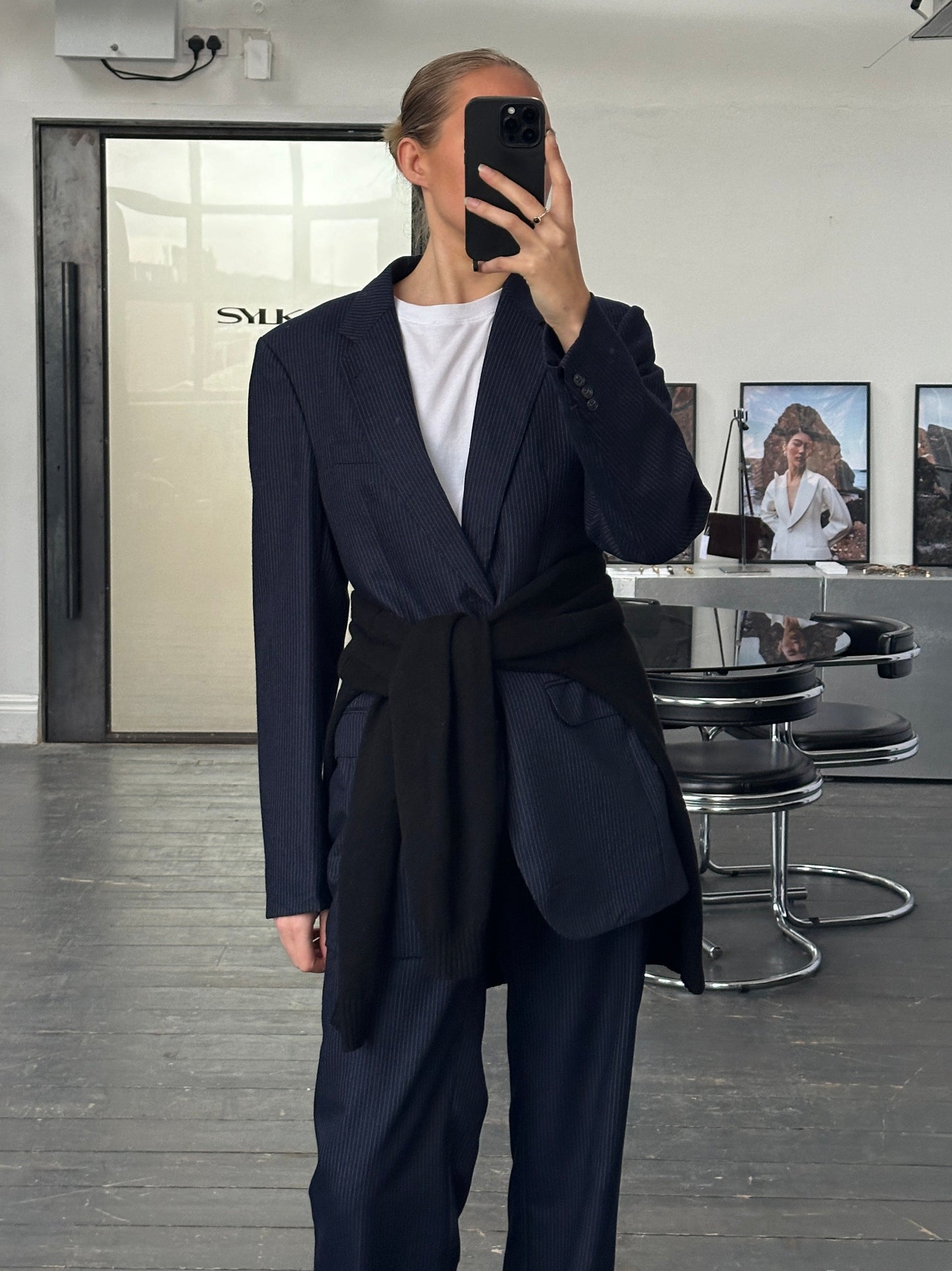 Vintage 1990s Pinstripe Pure Wool Suit - 40R/W28