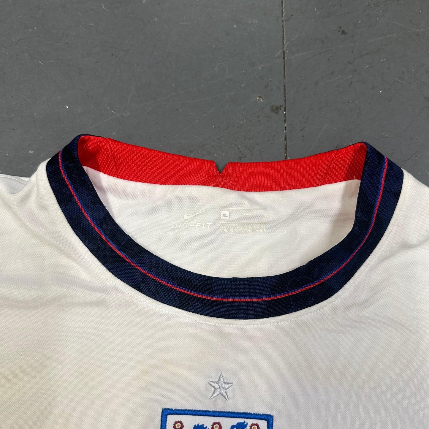 Nike England 2020/22 Shirt In White ( XL ) - Known Source