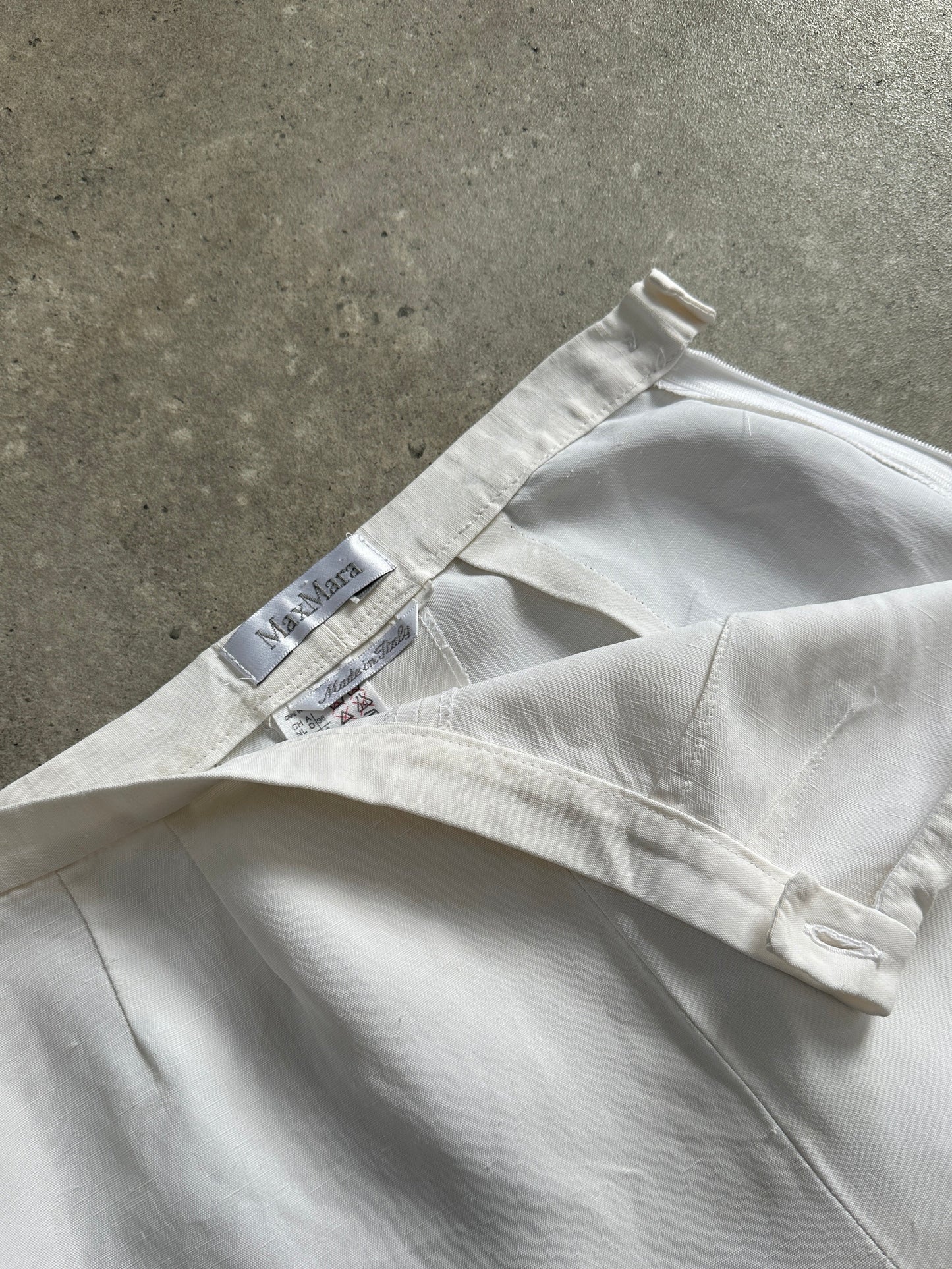 Max Mara Linen Tapered Leg High Waisted Trousers - W24