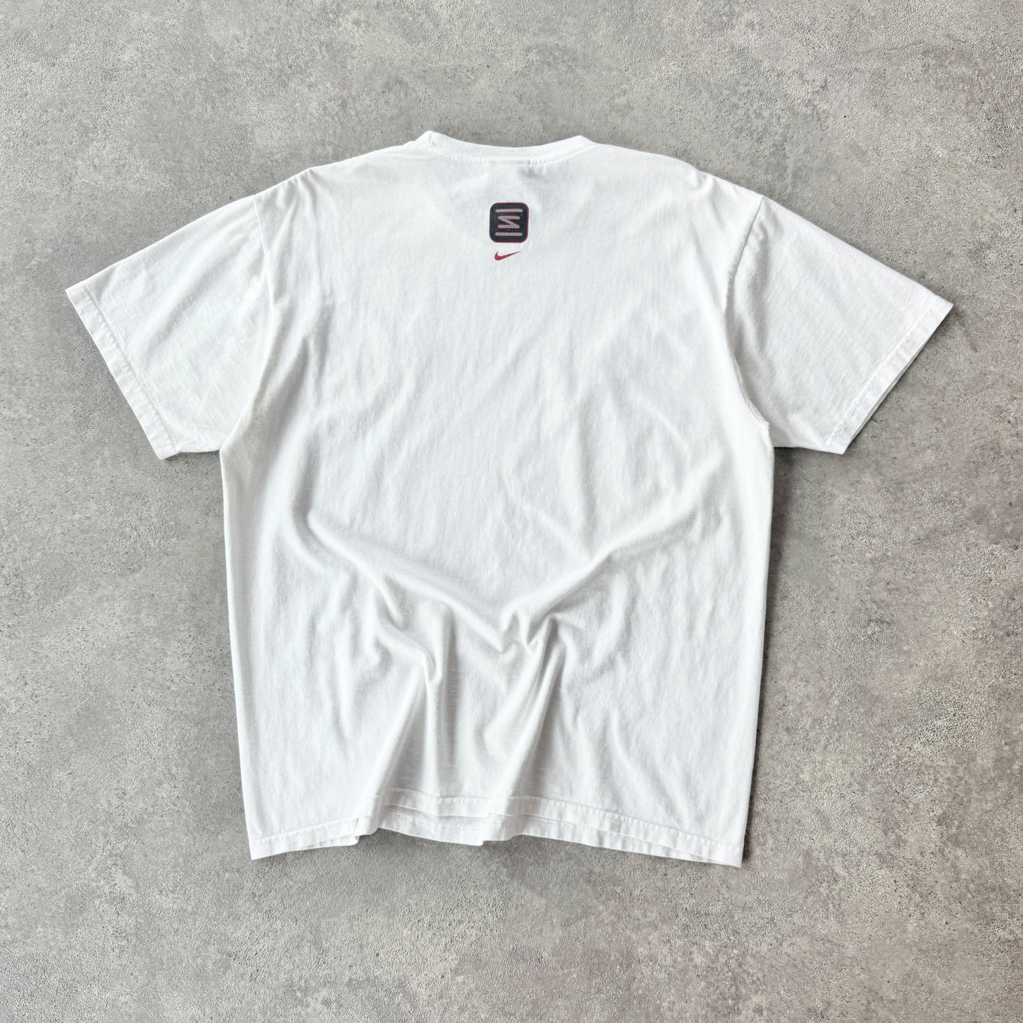 Nike SHOX RARE 2000s graphic spellout t-shirt (L)