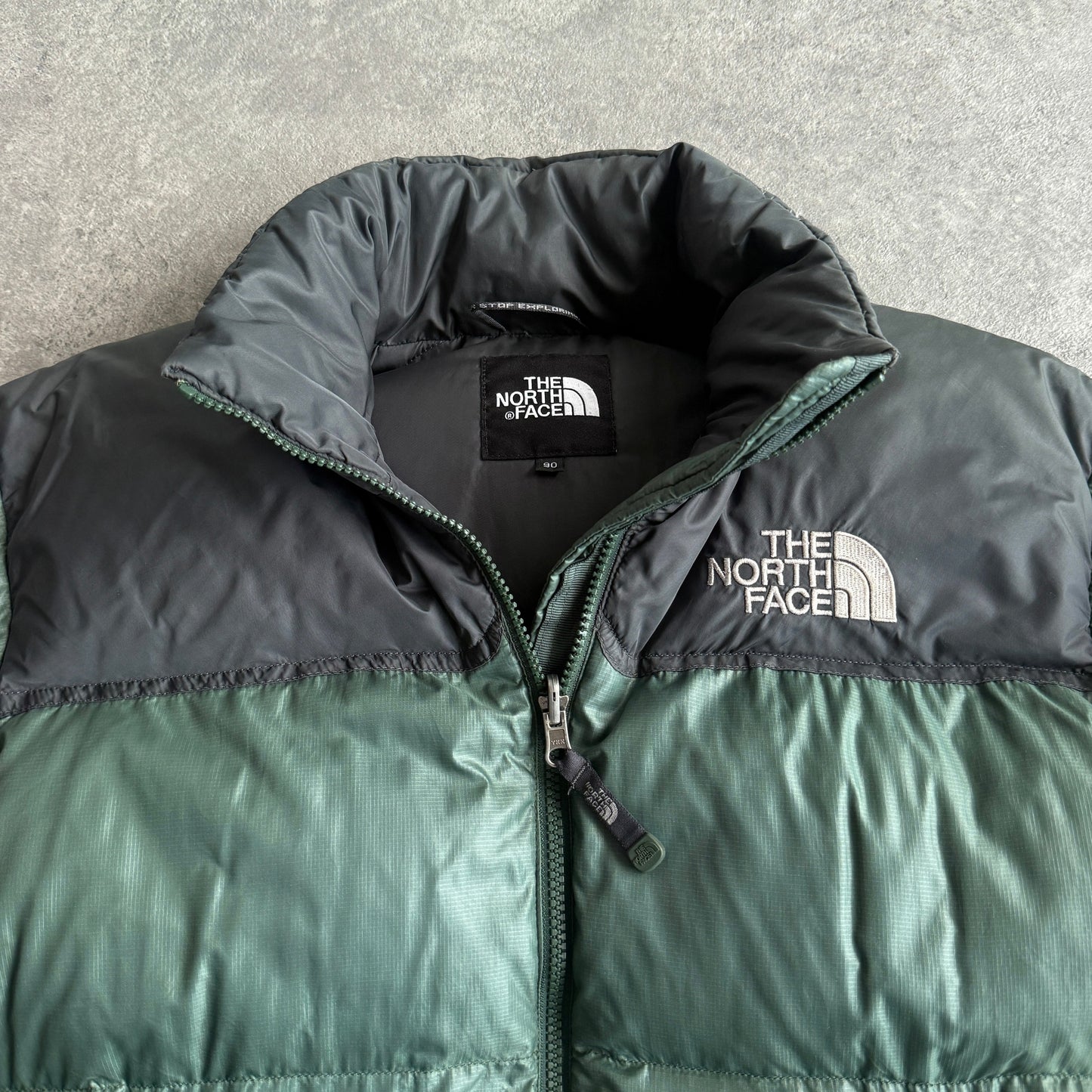 The North Face 2004 Nuptse 700 down fill puffer jacket (S)