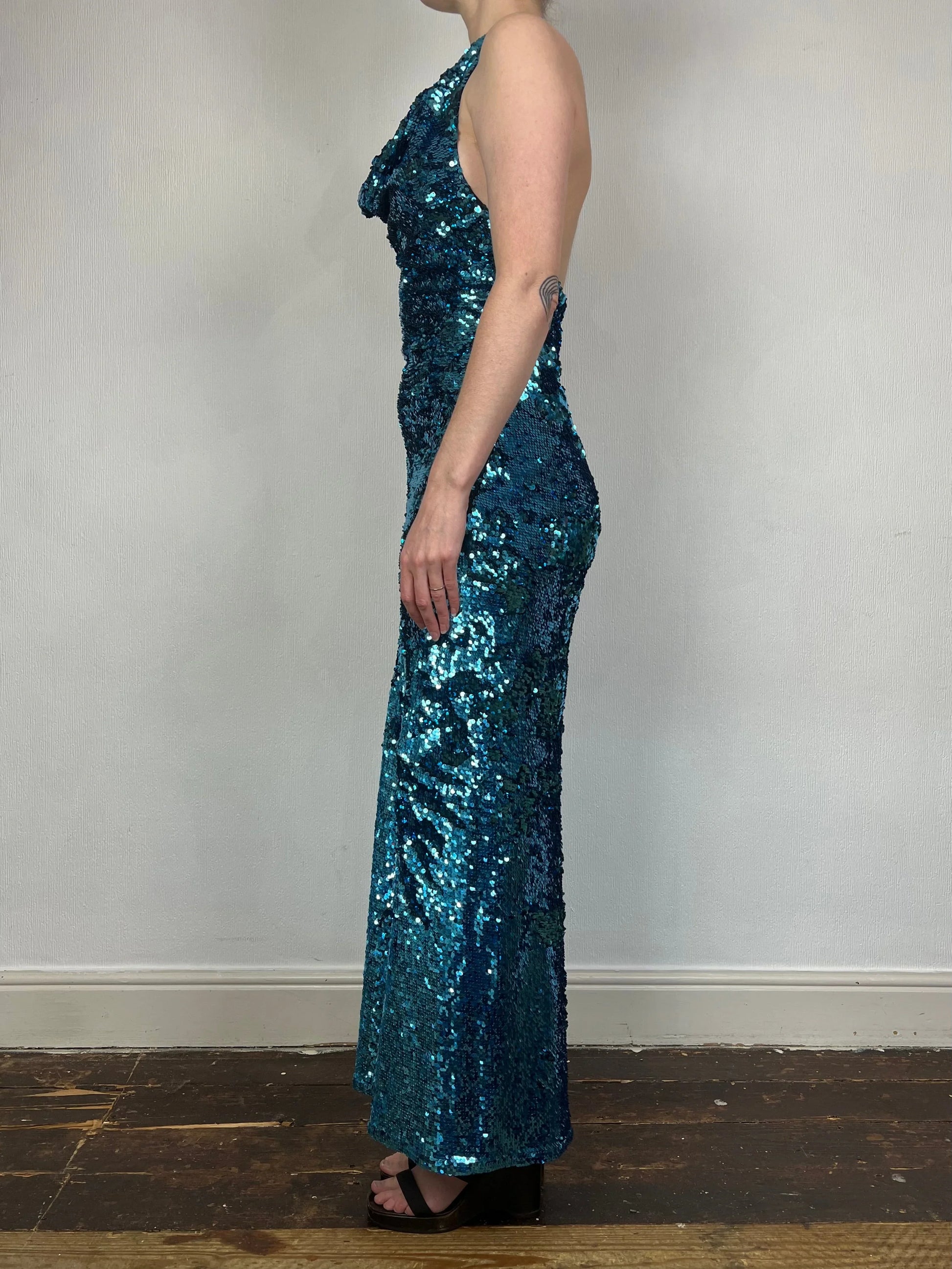 Karen Millen Sequin Dress Karen Millen Gold Embellished Strong Shoulder Dress UK 12 Karen Millen Black Teal Iridescent Sequin Dress Short Sleeve Sz 6 Wedding Guest | eBay Karen Millen Sequin Dress Karen Millen Gold Embellished Strong Shoulder Dress UK 12 Karen Millen Black Teal Iridescent Sequin Dress Short Sleeve Sz 6 Wedding Guest | eBay