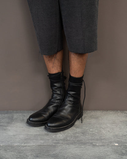 ANN DEMEULEMEESTER VITELLO LACE BACK BOOTS (EU 43)