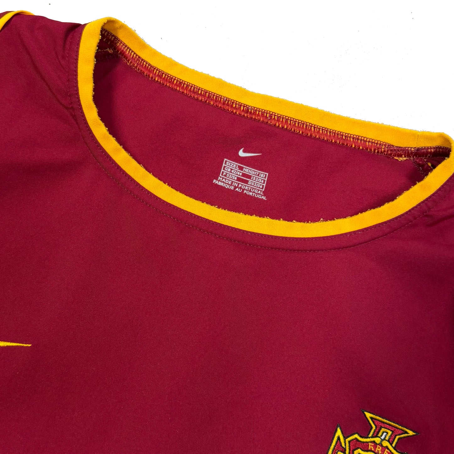 Nike Portugal 2002/04 Shirt In Red (L) | Large, Red