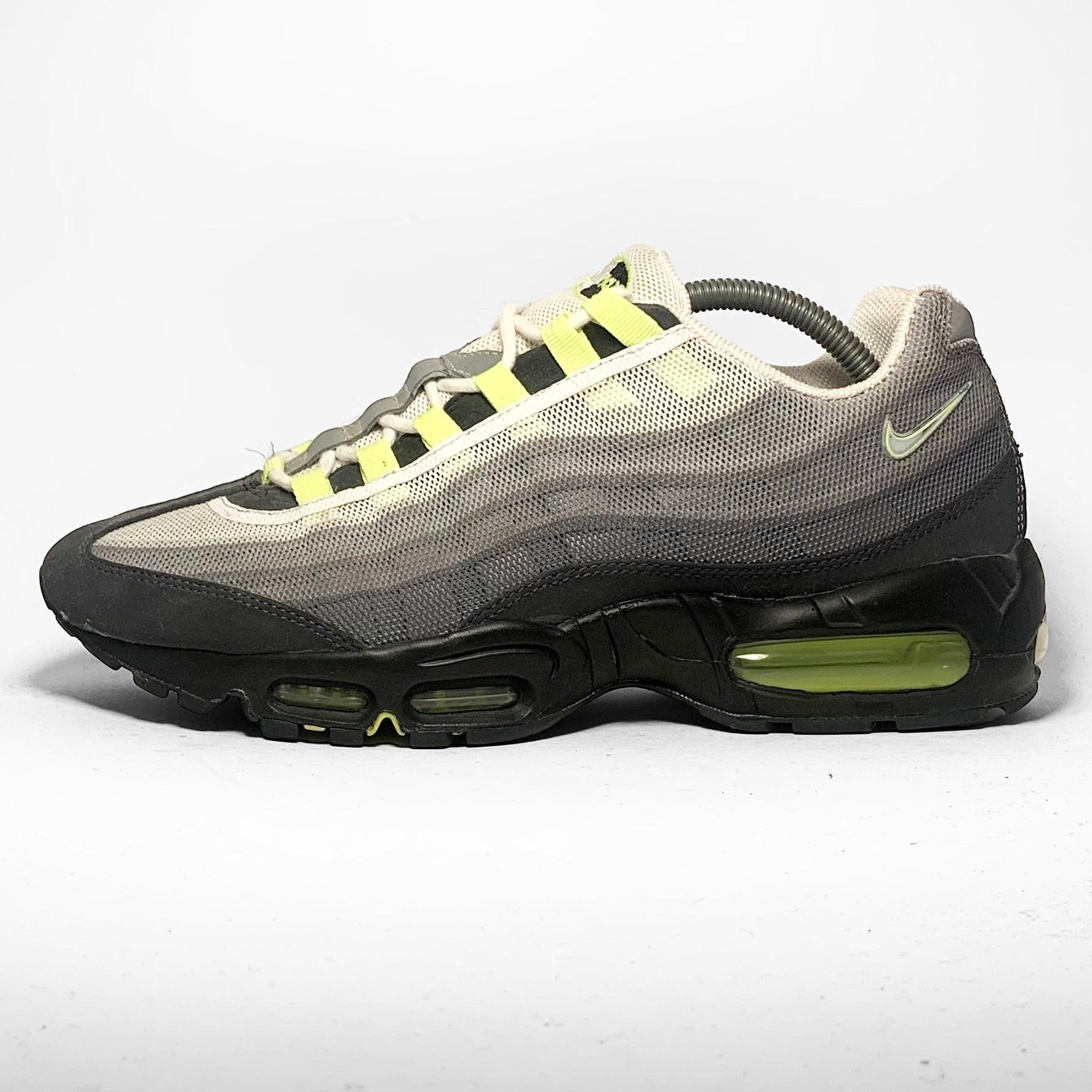 Nike Air Max 95 ‘Premium Tape - Neon’ (2013) - Known Source