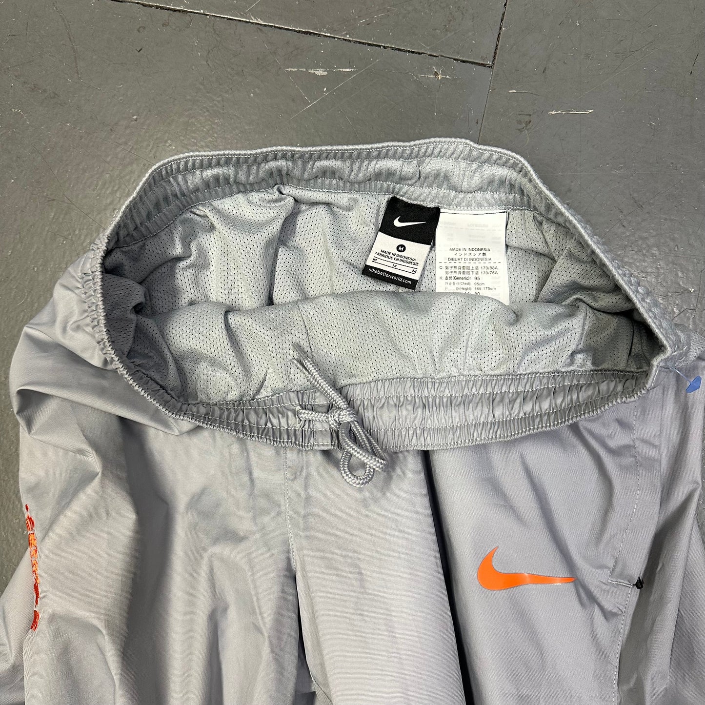 Nike Netherlands 2011/12 Tracksuit Bottoms In Grey ( M )