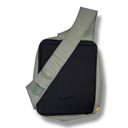 Nike 00’s Two Tone Shoulder Bag | O/S, Multicoloured