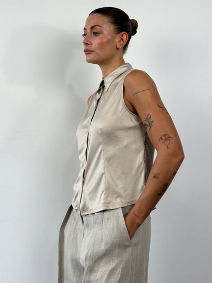 Fendi Sleeveless Satin Logo Shirt - M/L