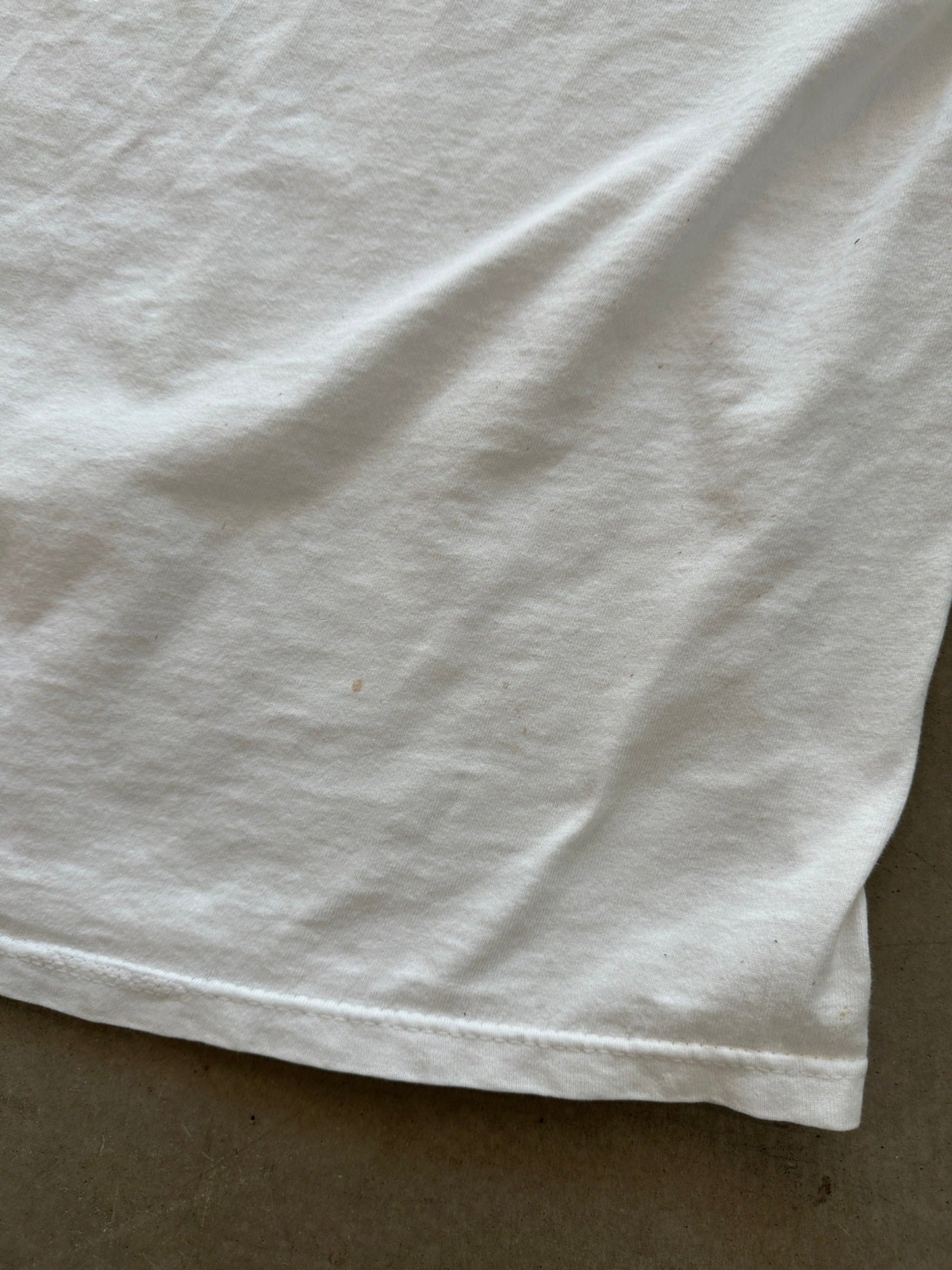 1990’s FAO Schwartz Toy Shop T-Shirt - XL | X-Large, Red