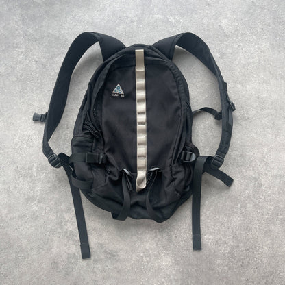 Nike ACG 1990s Karst 35L backpack (20”x14”)