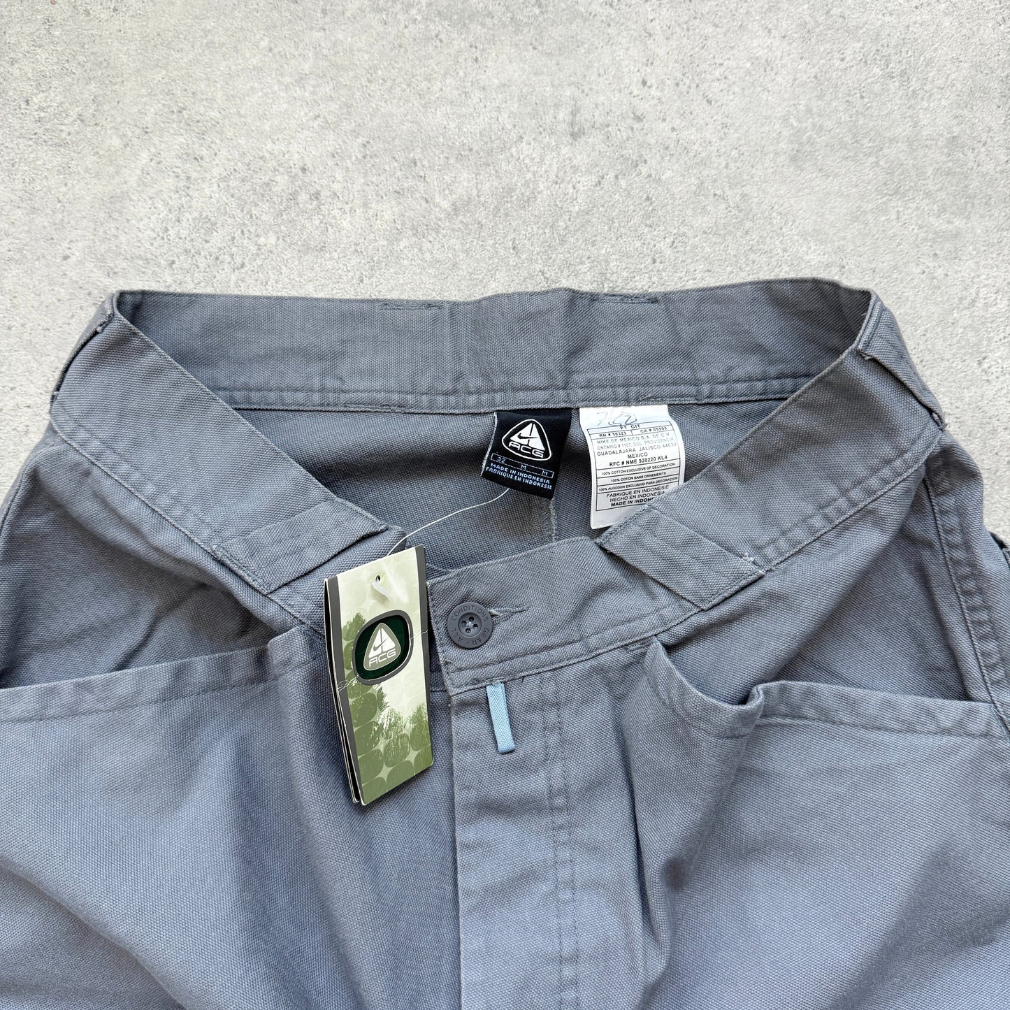 Nike ACG 2000s deadstock double knee workwear trousers (M)