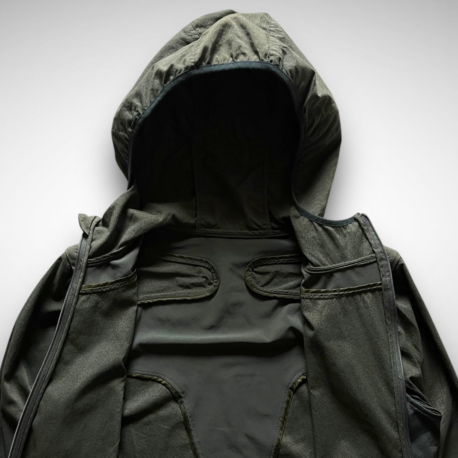 NIKE x UNDERCOVER GYAKUSOU AEROLOFT VEST ギャクソウ エアロロフト 