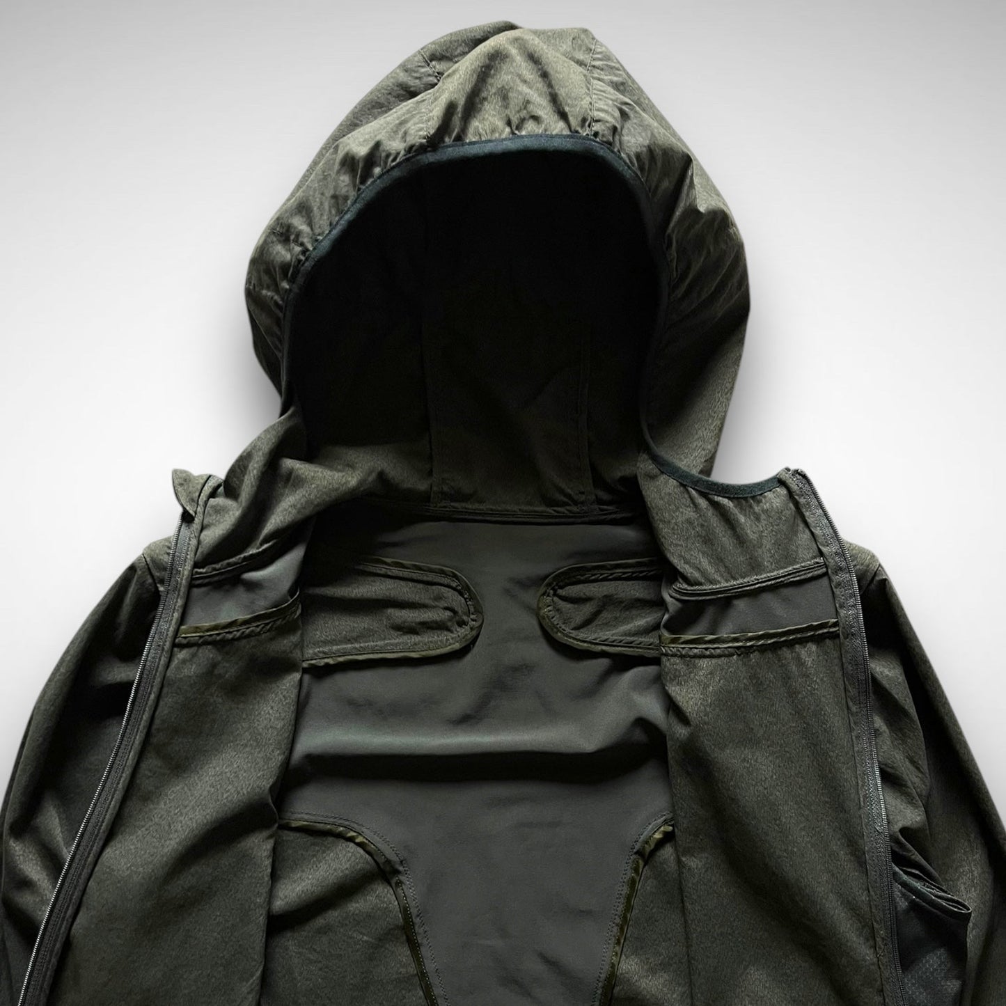 Nike x UNDERCOVER ‘Gyakusou’ 2-in-1 Running Jacket (SS2012)