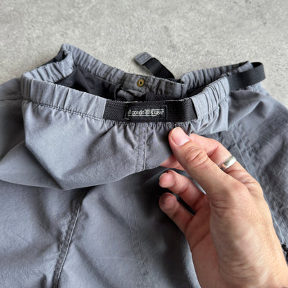 Nike ACG 2000s technical cargo shorts (M)