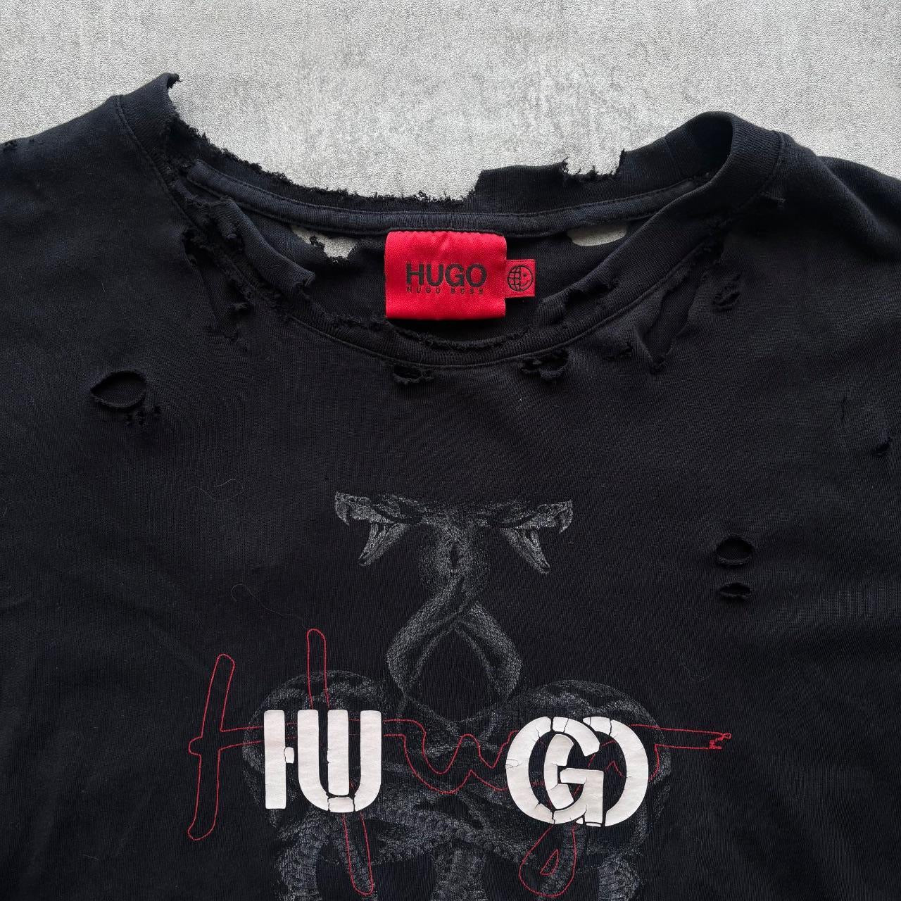 HUGO BOSS DISTRESSED T-SHIRT | O/S, Red