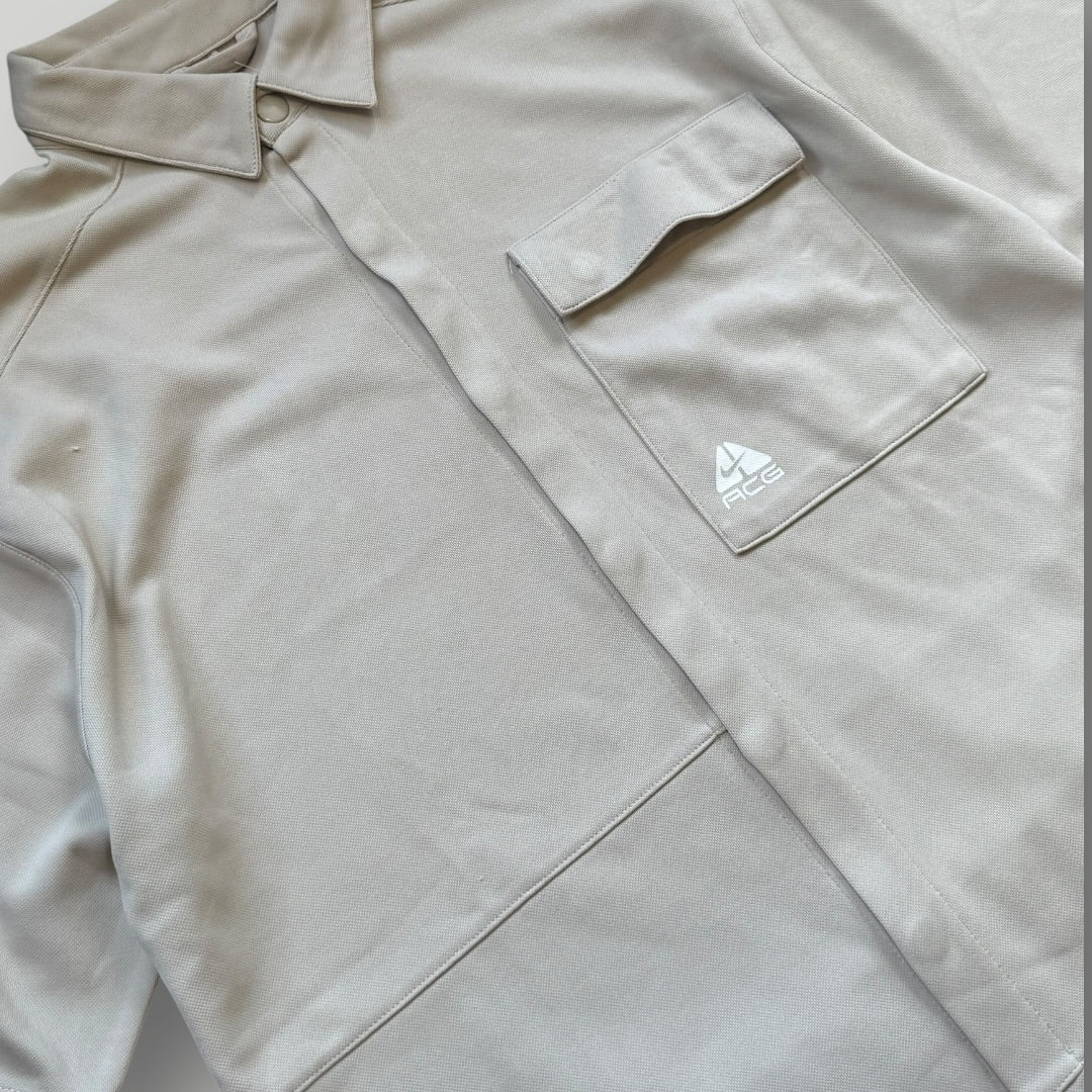 2000's Nike ACG Technical Shirt L | O/S, Cream