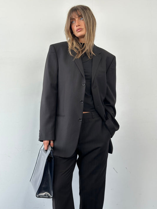 Vintage Pinstripe Single Breasted Suit - 44R/W34