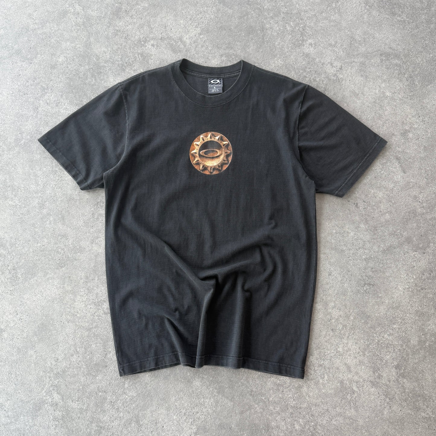 Oakley Software RARE 2000s heavyweight graphic logo t-shirt (L)