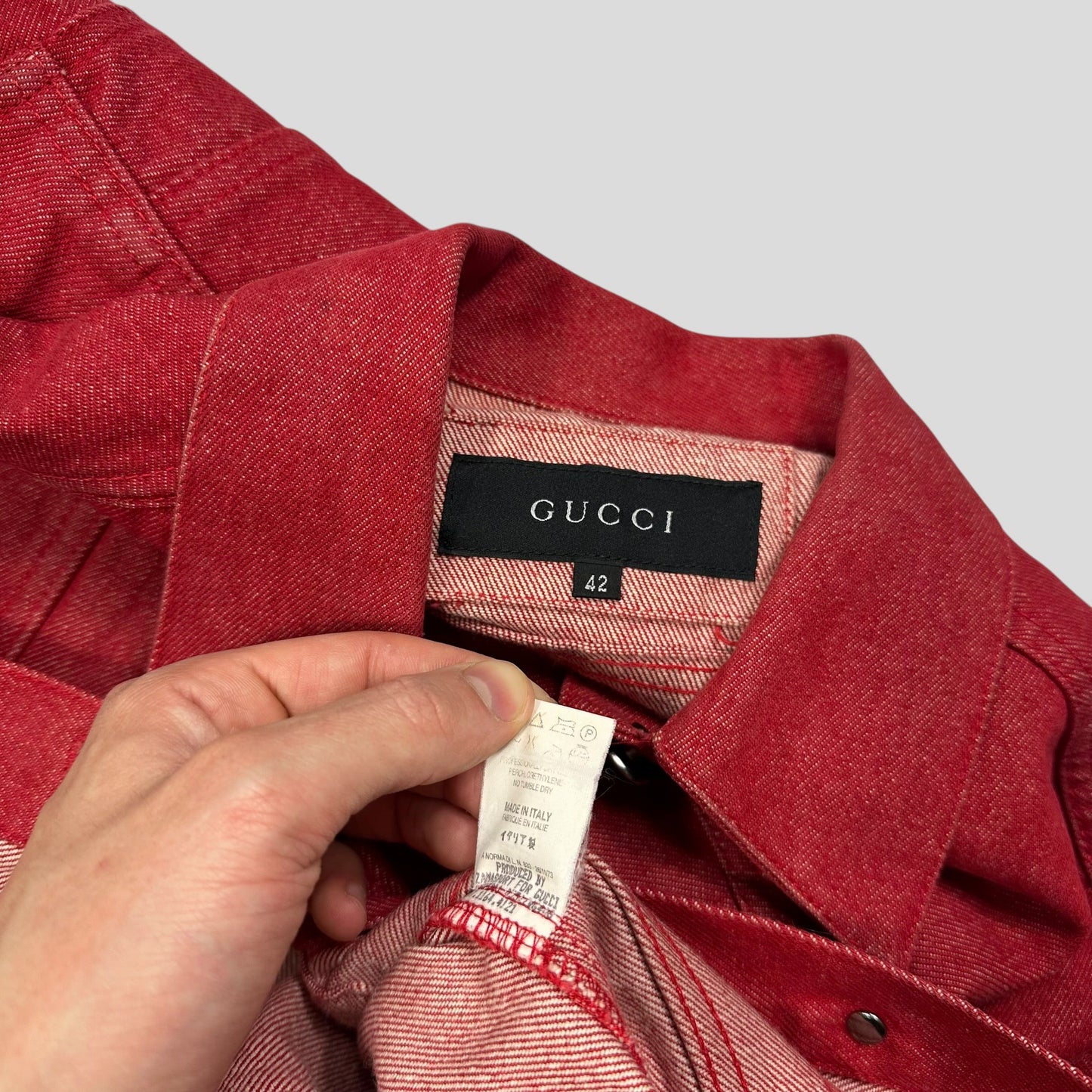 Gucci by Tom Ford 1999 Red Denim Cropped Front Drop Jacket - IT42 | Default Title, Red