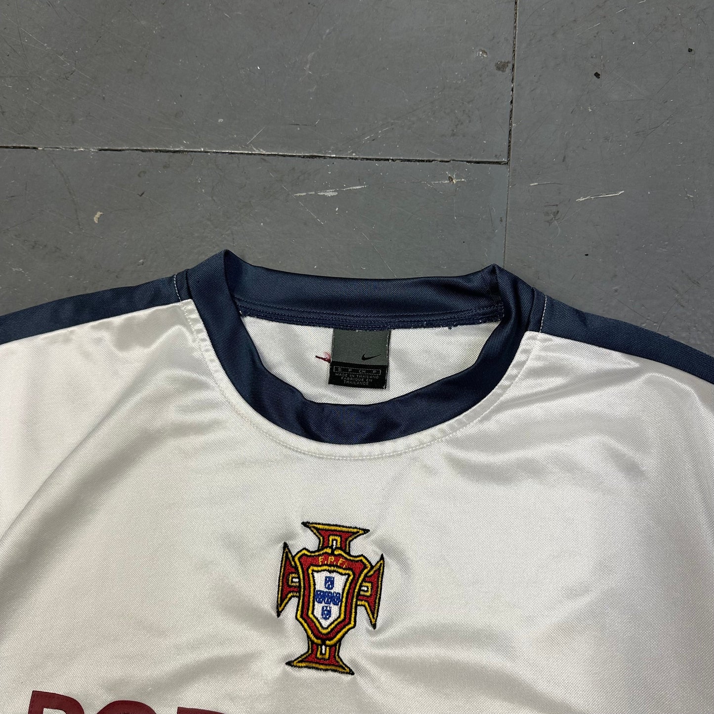 Nike 2002 Portugal Training Shirt In White ( S )