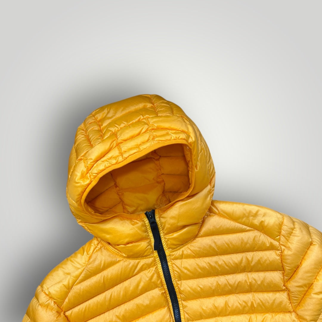 Stone Island Loom Woven Chambers R-Nylon Down TC S BNWT | Default Title, Red