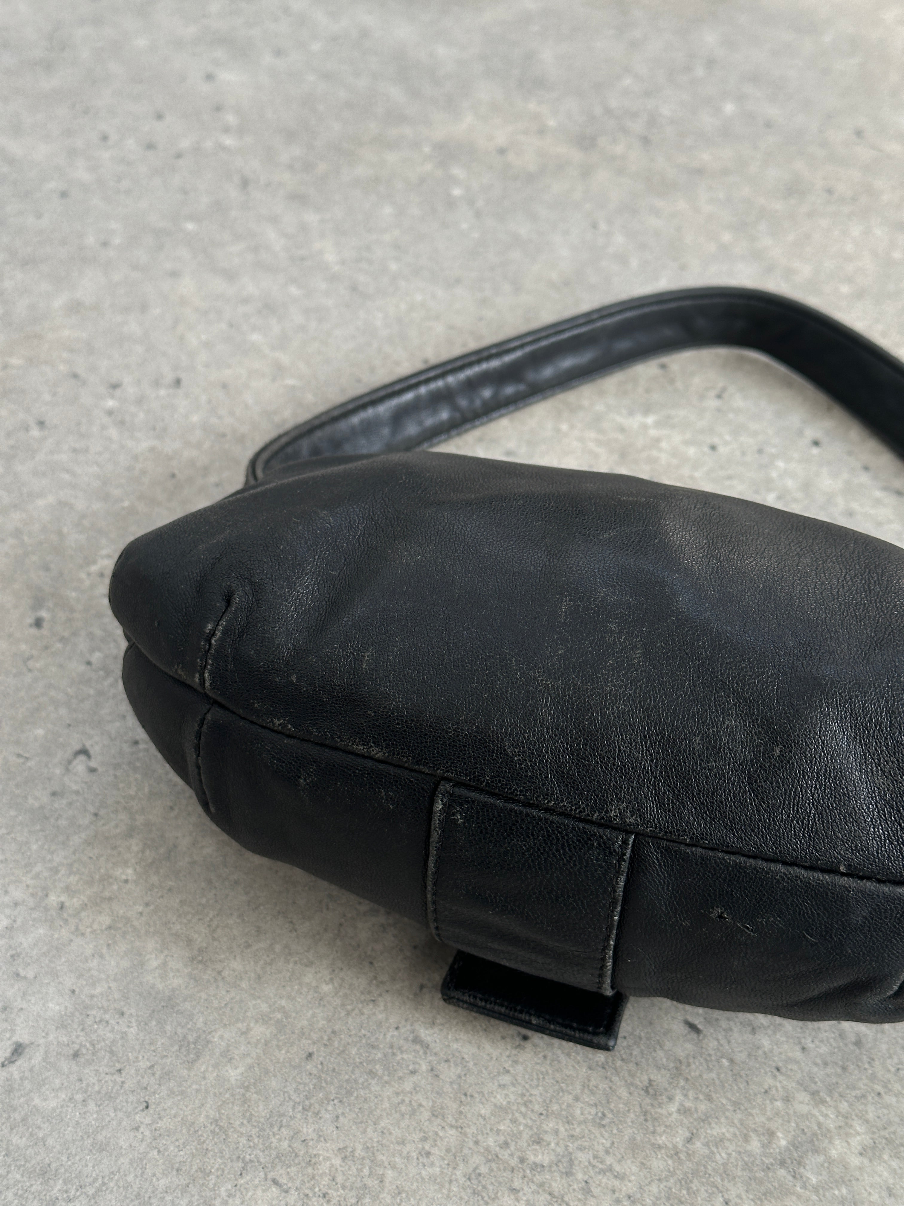Emporio Armani 2000s Aged Leather Shoulder Bag – Known Source