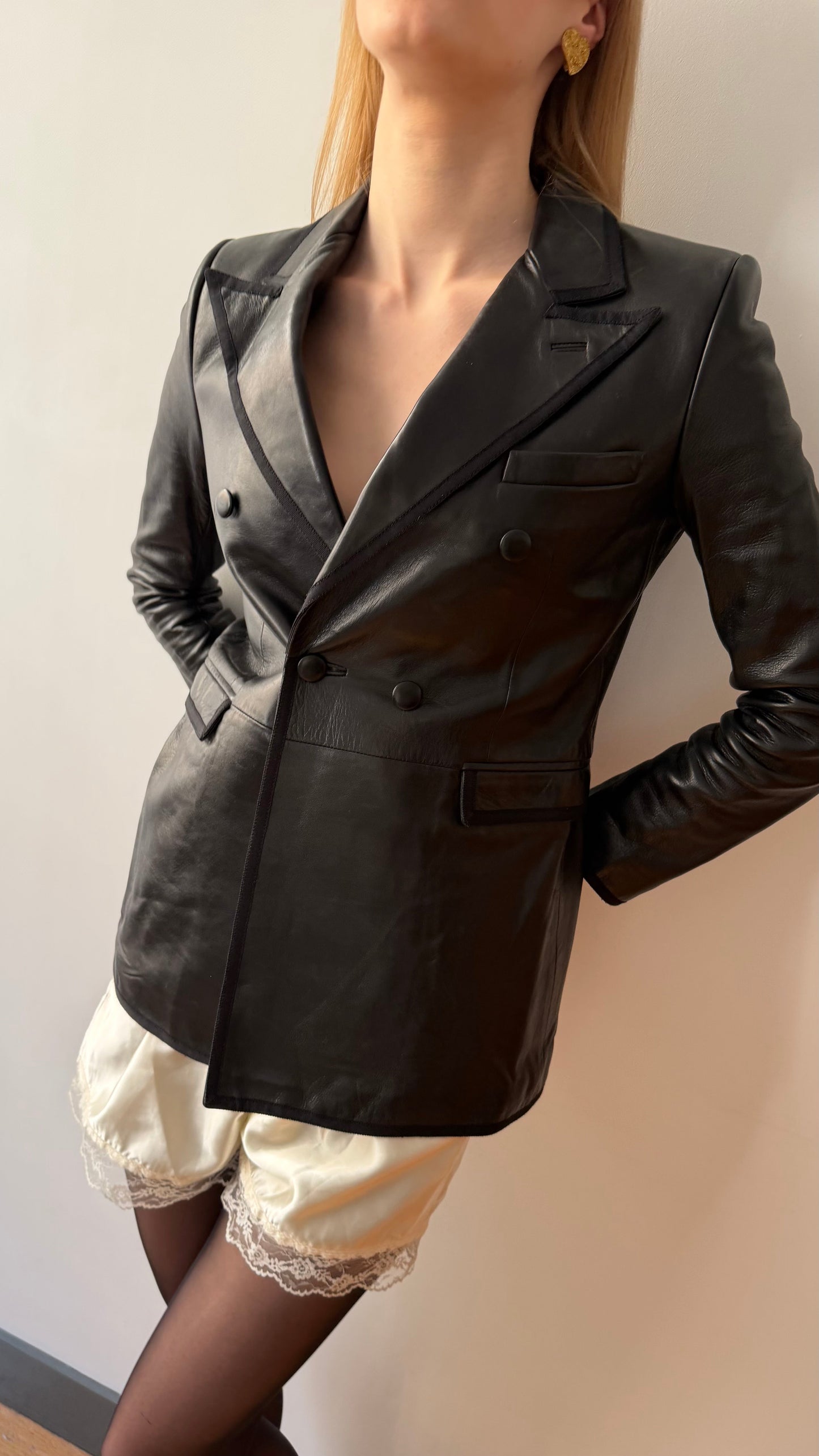 https://cdn.shopify.com/s/files/1/0620/3408/4027/files/EF72095D-501D-4C09-B261-39CF426BB334.jpg?v=1780581287