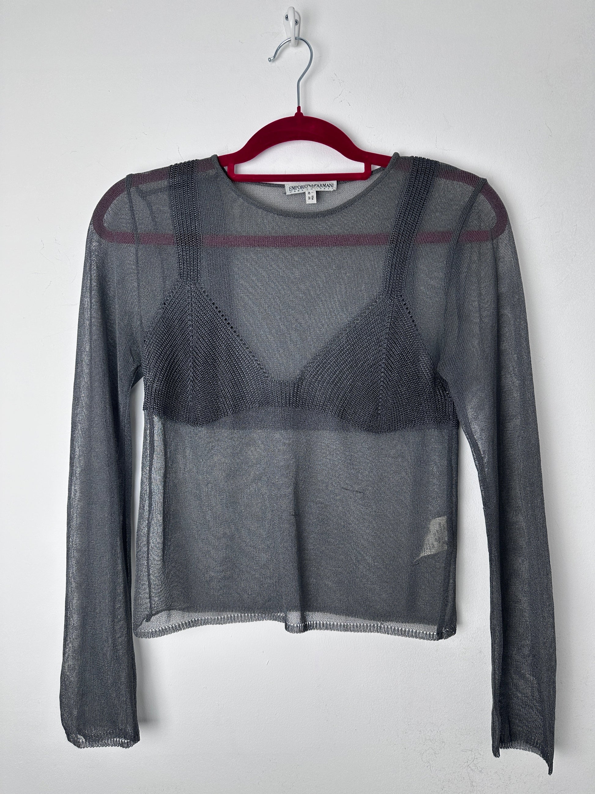 https://cdn.shopify.com/s/files/1/0900/2729/5066/files/Emporio_Armani_Bra_Knit_Top_hanger.jpg?v=1779129747