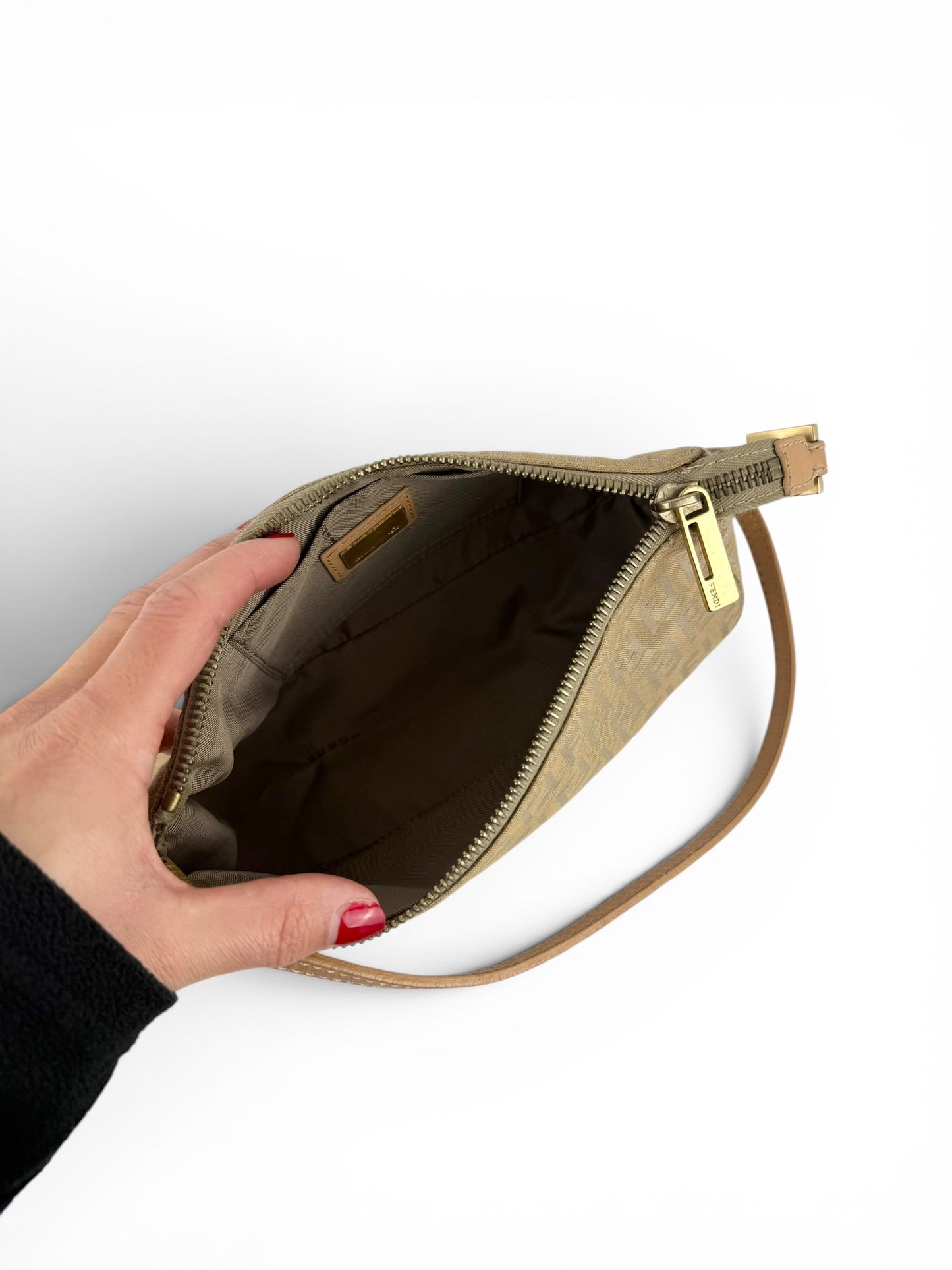https://cdn.shopify.com/s/files/1/0812/5268/0004/files/F05295F6-2AB7-45BC-8E13-ABBA29051246.jpg?v=1777300025