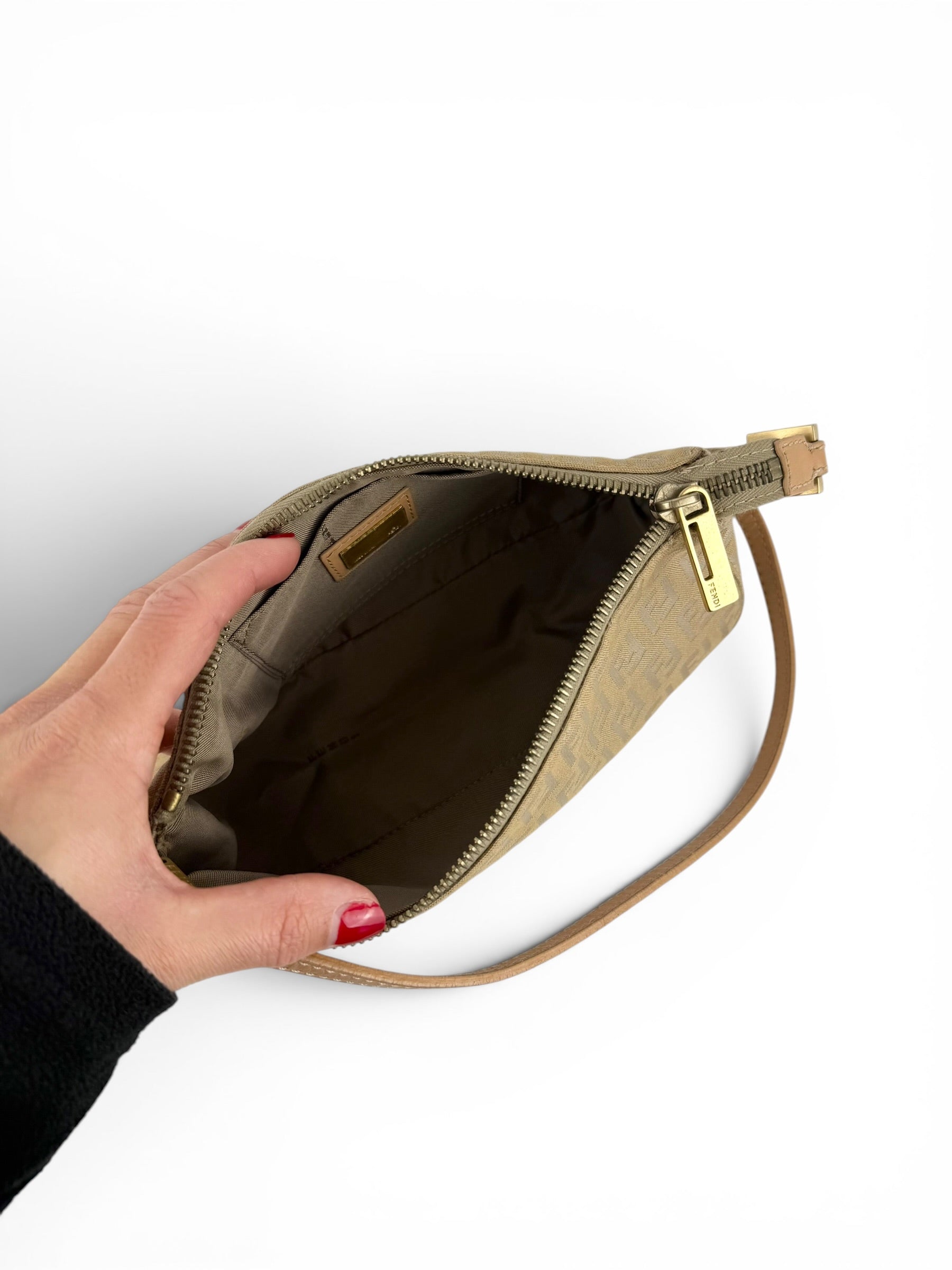 https://cdn.shopify.com/s/files/1/0812/5268/0004/files/F05295F6-2AB7-45BC-8E13-ABBA29051246.jpg?v=1777300025