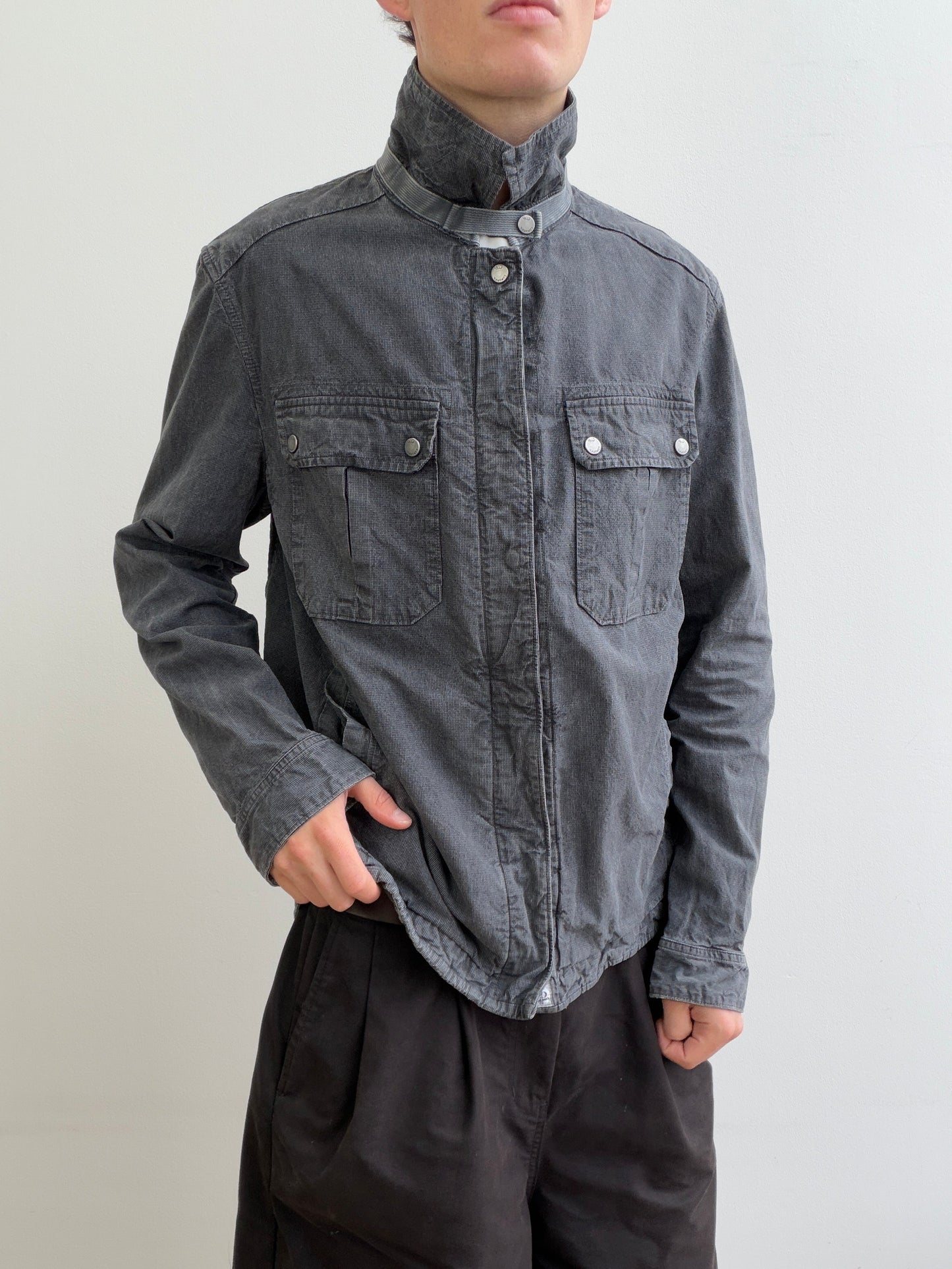 C.P. Fine Houndstooth Strap Collar Lightweight Workwear Jacket | O/S, Charcoal