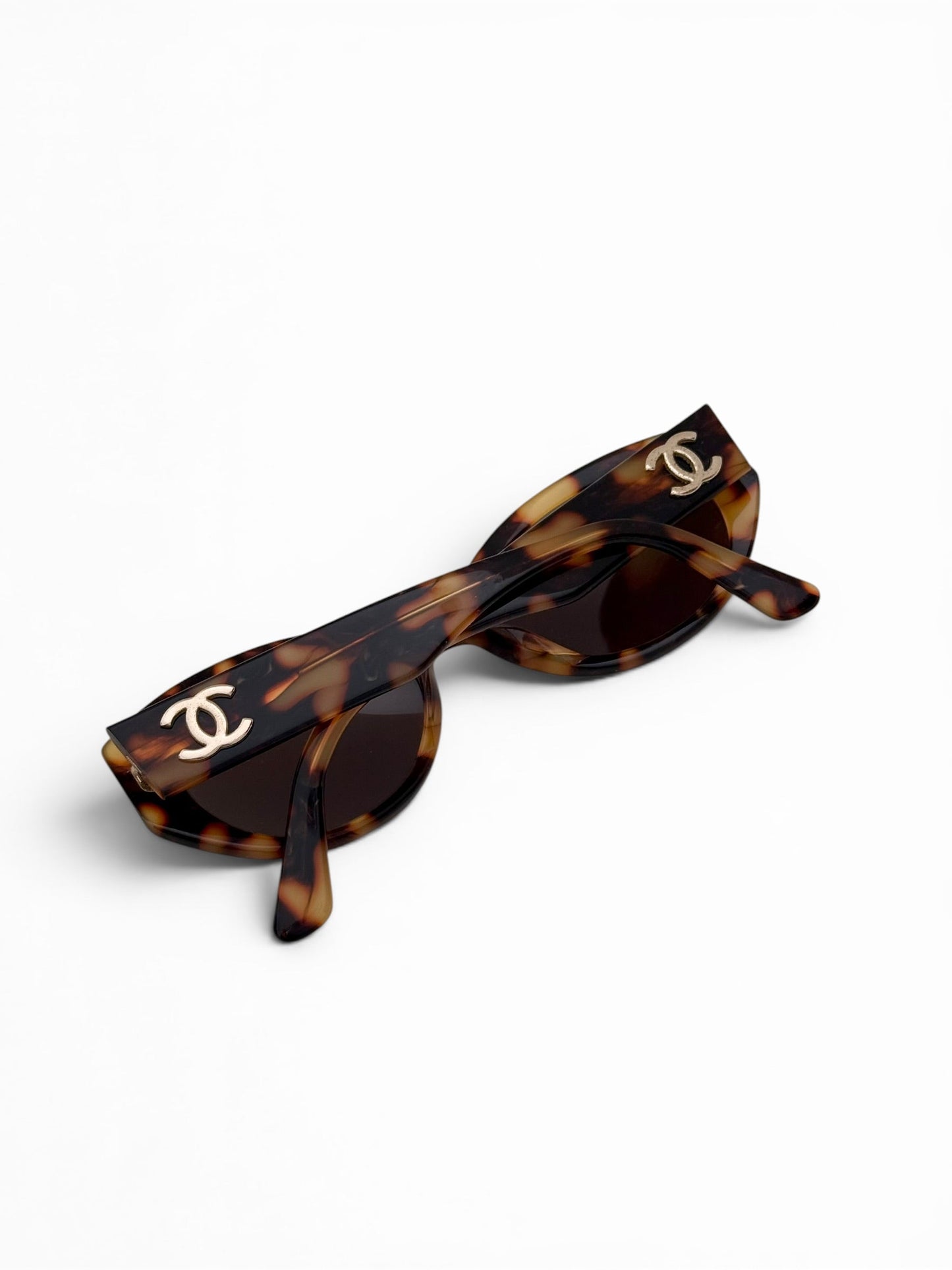 2010s Chanel CC Sunglasses | O/S, Brown