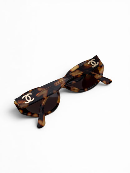 2010s Chanel CC Sunglasses | O/S, Brown