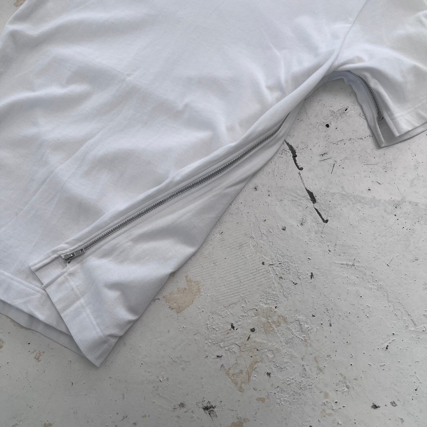comme des garçons shirt zip tee | White, White