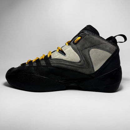 Nike ACG Cinder Cone (2002)