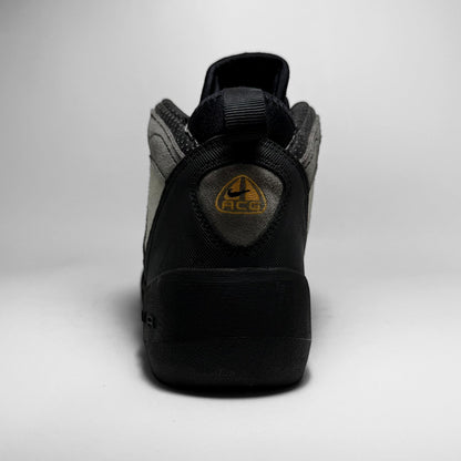 Nike ACG Cinder Cone (2002)