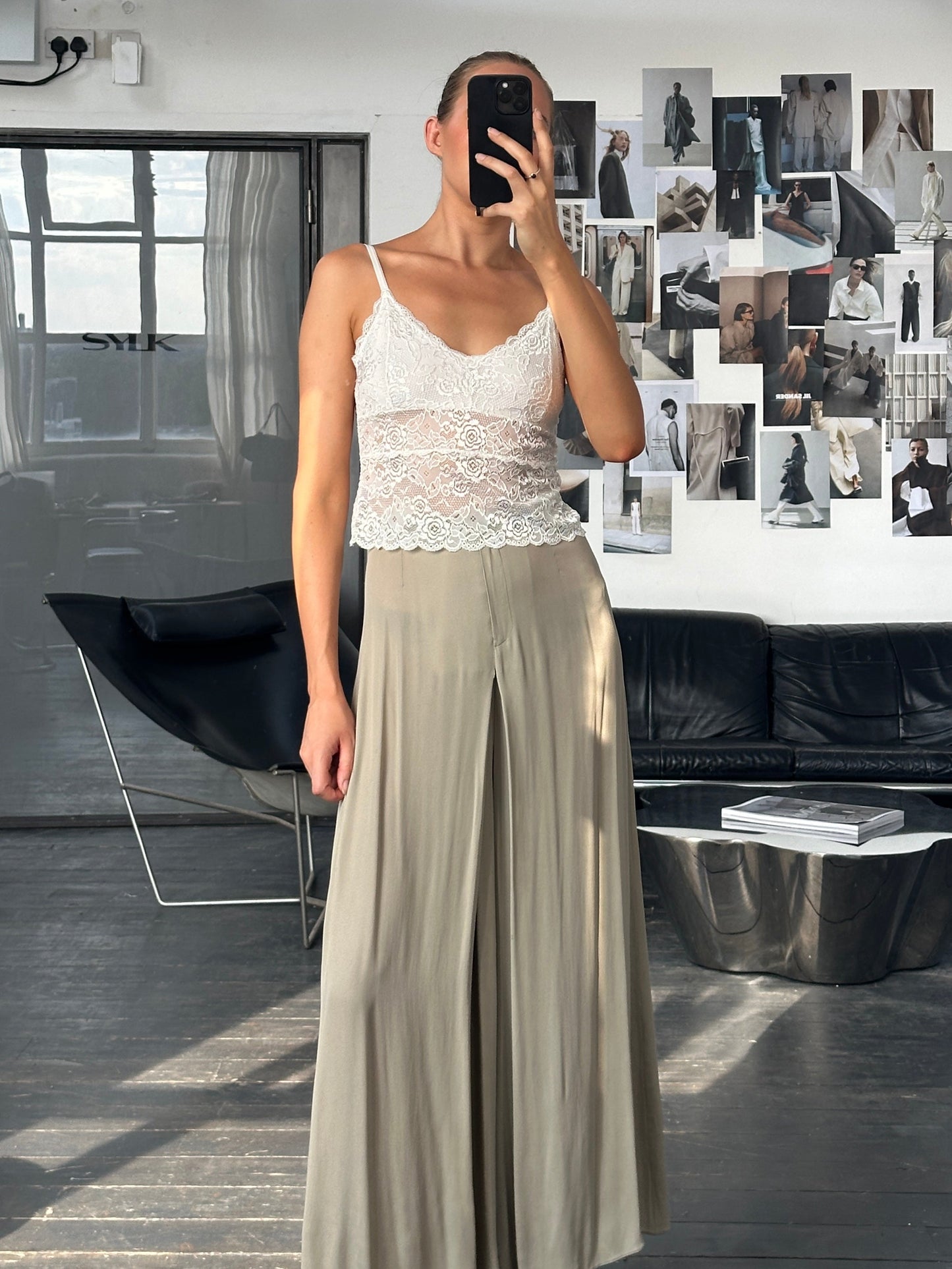 Vintage 2010s Lace Cami Top - M