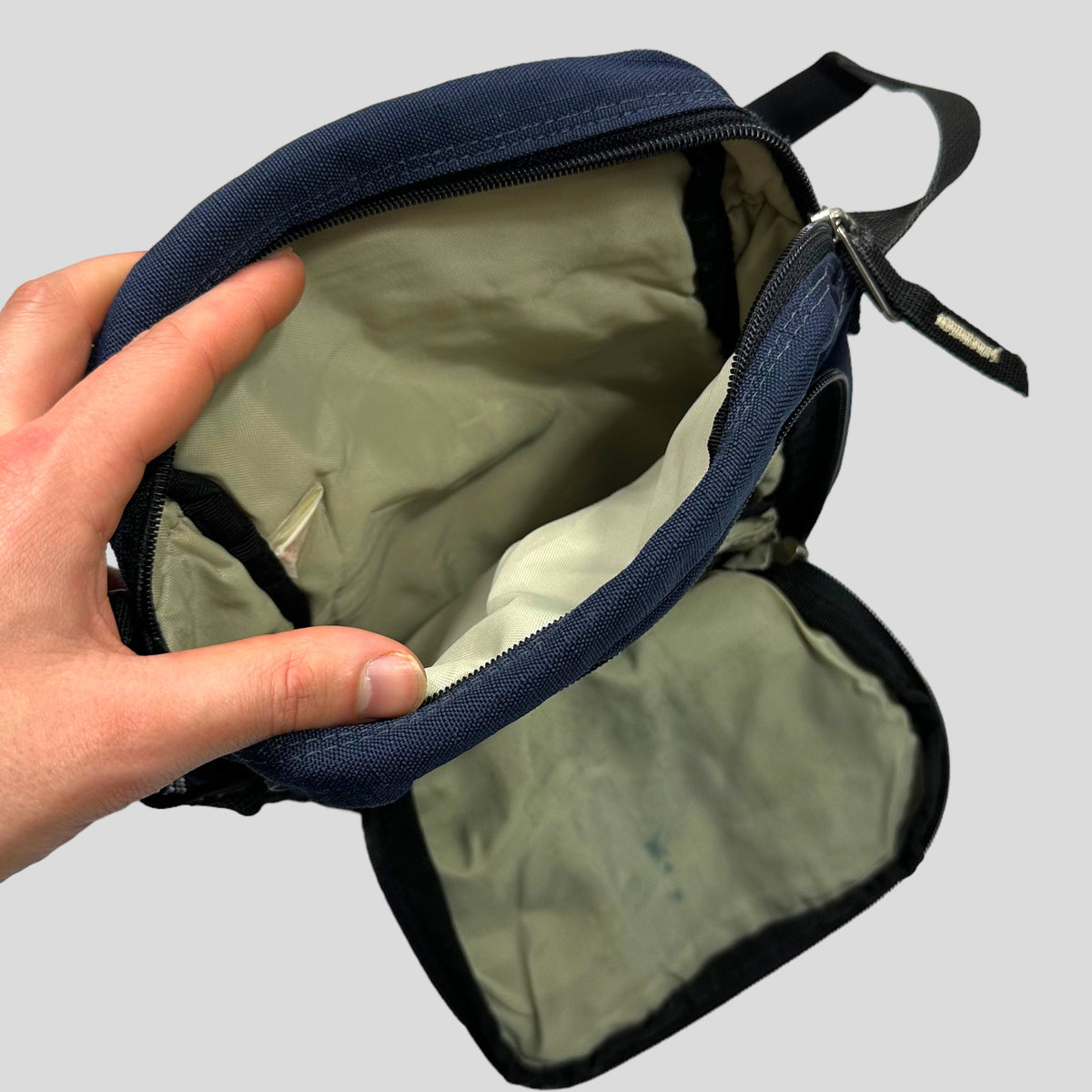 Nike 2003 Ripstop Multipocket Crossbody Bag | O/S, Navy